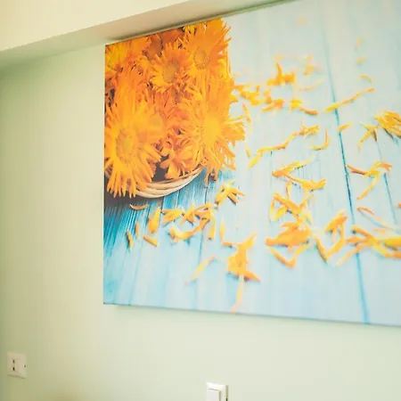 Eden Sunflower - Luxurious With Sea View Apartment *
